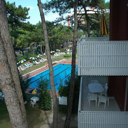 Appartamenti Vacanza Albatros Lignano Sabbiadoro Ngoại thất bức ảnh