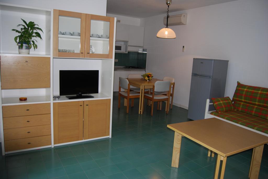 Appartamenti Vacanza Albatros Lignano Sabbiadoro Ngoại thất bức ảnh