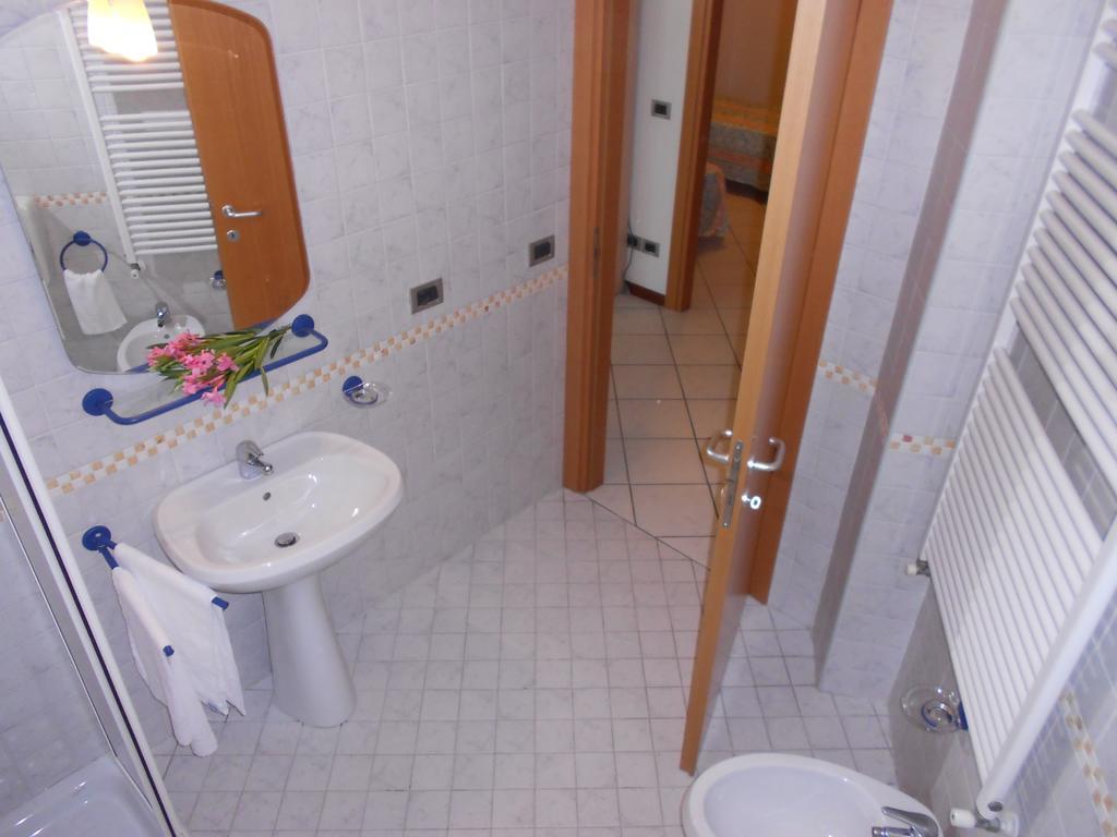 Appartamenti Vacanza Albatros Lignano Sabbiadoro Ngoại thất bức ảnh