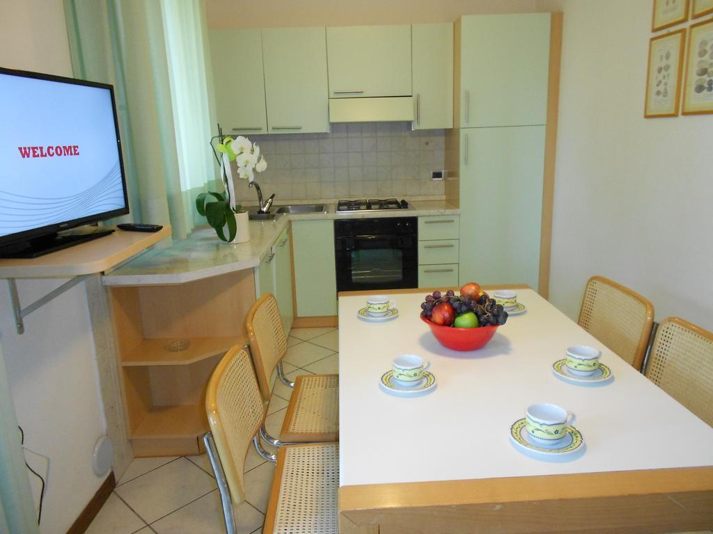 Appartamenti Vacanza Albatros Lignano Sabbiadoro Ngoại thất bức ảnh