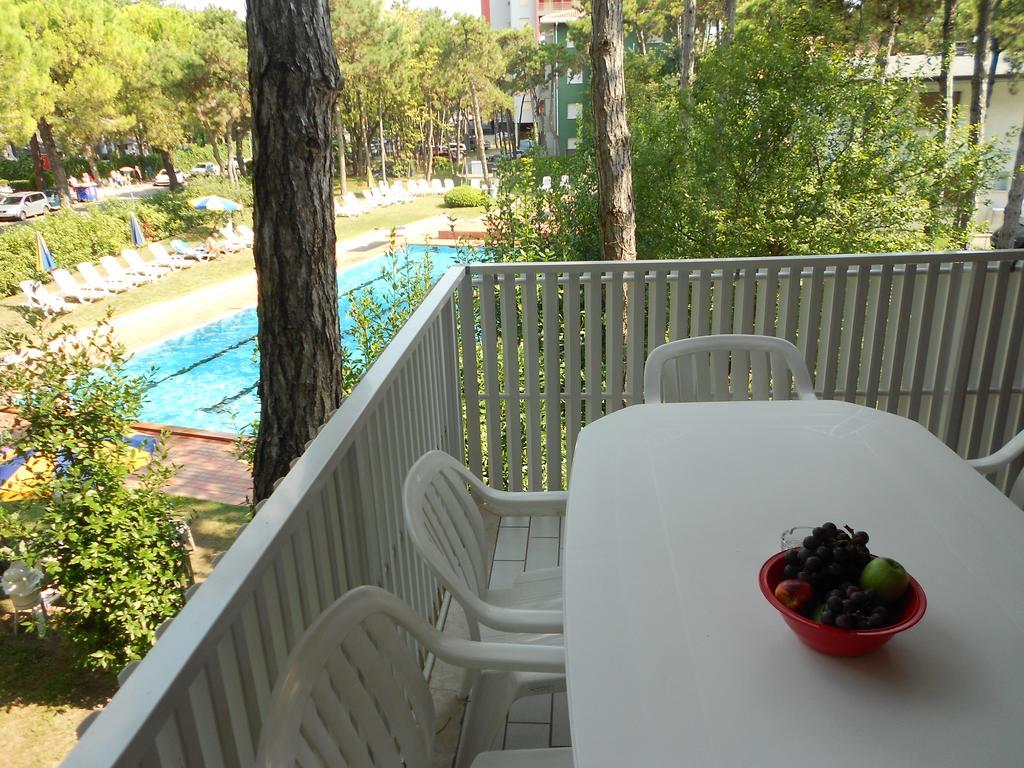 Appartamenti Vacanza Albatros Lignano Sabbiadoro Ngoại thất bức ảnh